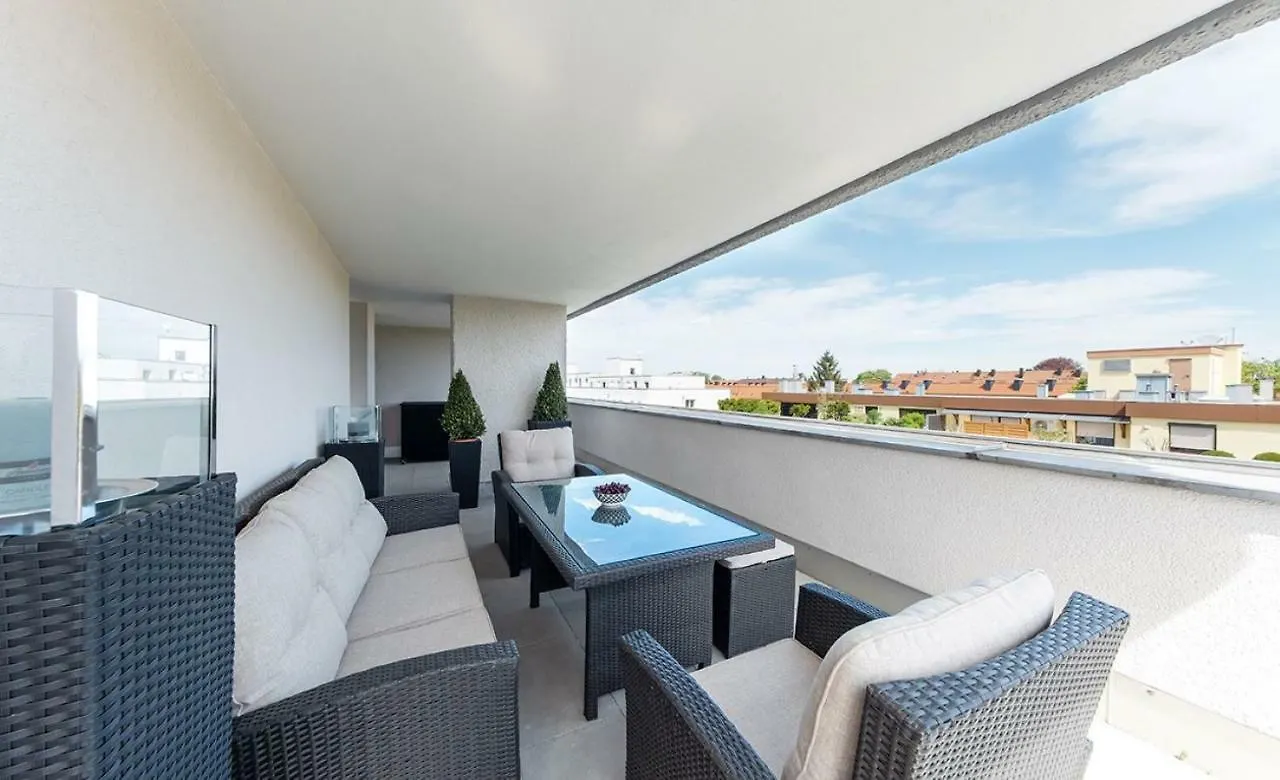 Centerroom Muenchen City 3*, Monaco di Baviera Germania